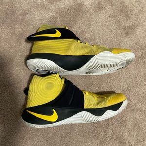 Nike Kyrie 2 “Australia”